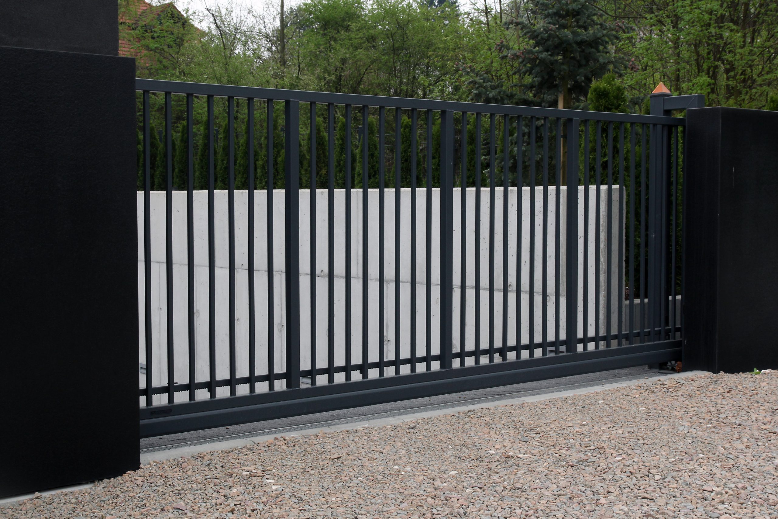 Fencing Contractor